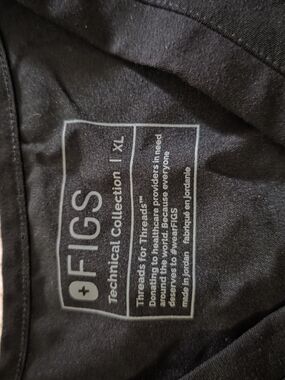 FIGS Technical Collection Tee in Black